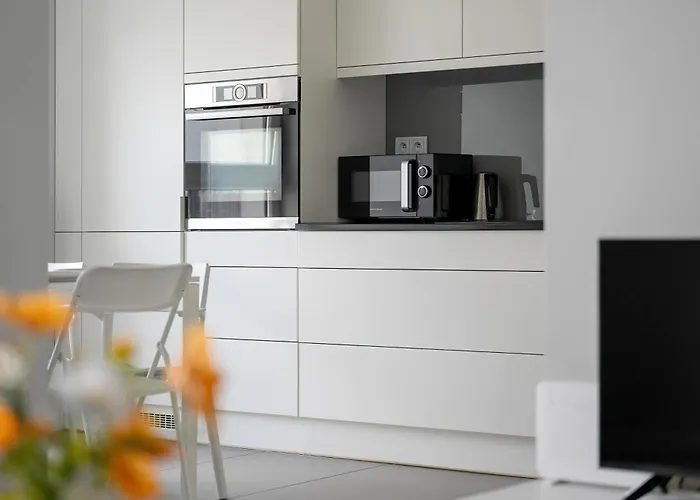 Апартаменты Stylish For 4 People With Parking In By Renters *