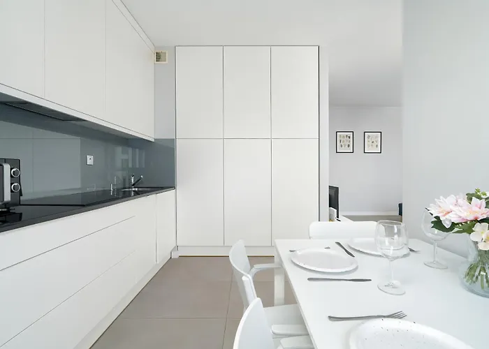 Stylish For 4 People With Parking In By Renters Познань